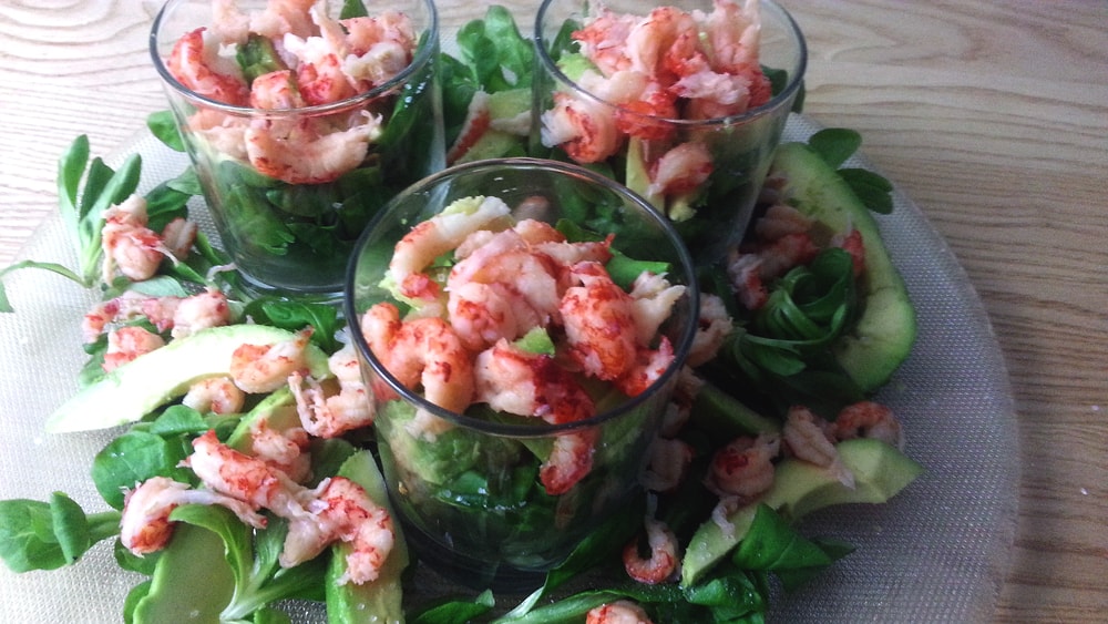 Avocados mit Flusskrebsen