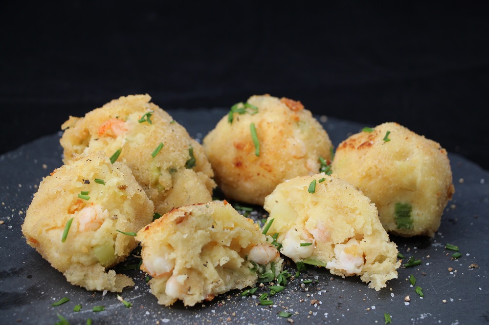 Gebackene Kartoffel Garnelen Knödel